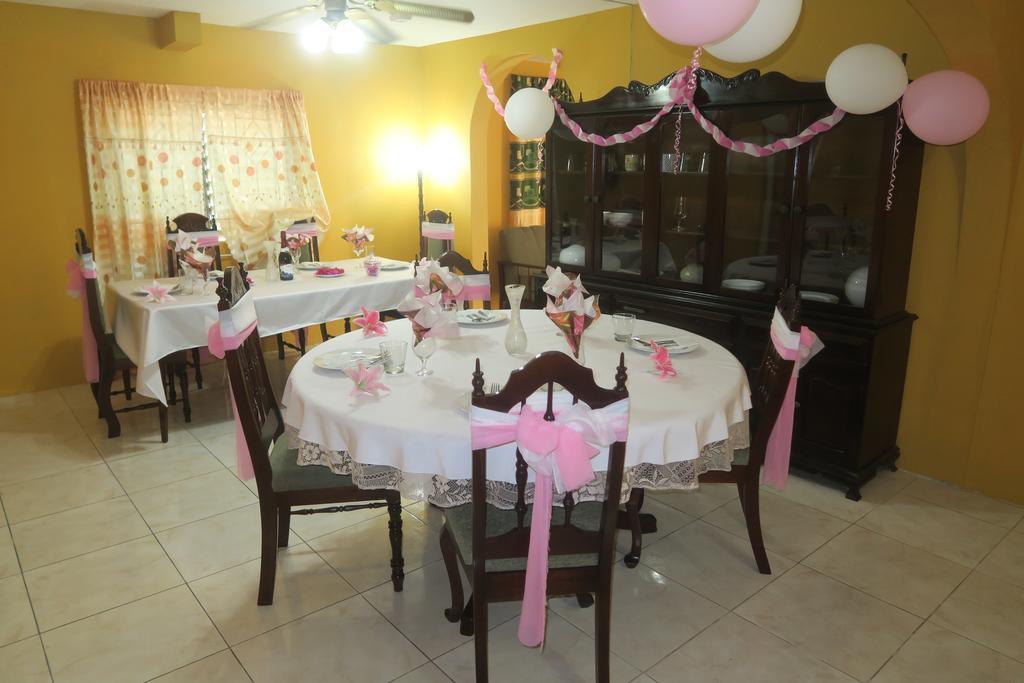 Enchanted Villas Inn Montego Bay Exterior foto