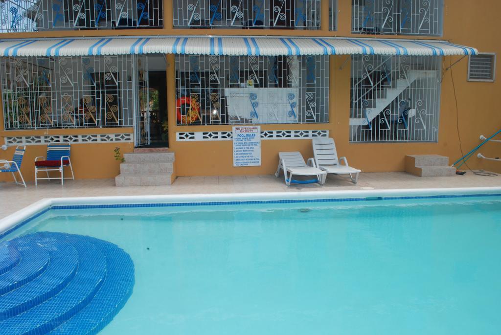 Enchanted Villas Inn Montego Bay Exterior foto